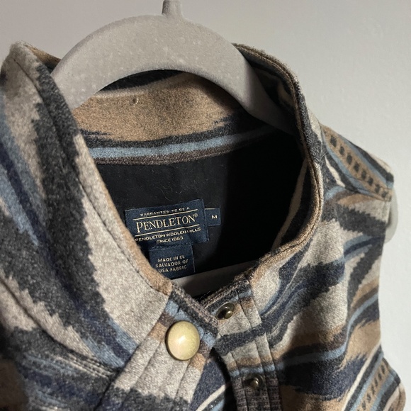 Pendleton Aztec / Tribal / Western 100% Virgin Wool Long Line Vest Size M - Picture 3 of 7